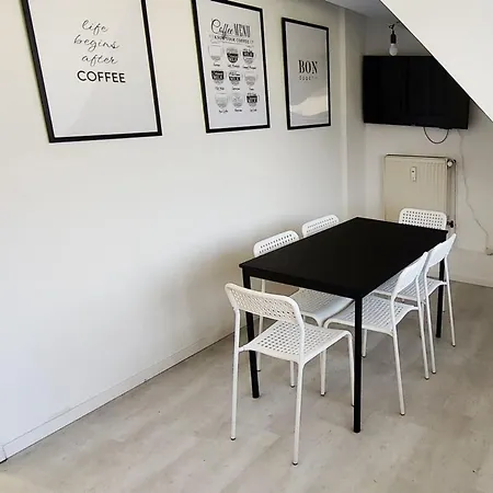 E1 Work-ready -2 Rooms, Kitchen, Free Parking * Essen